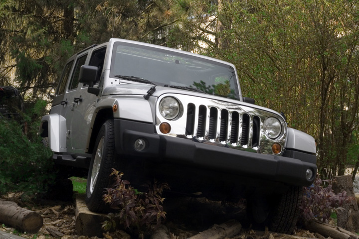 4 Wheel-Drive Safari Adventure Moorea